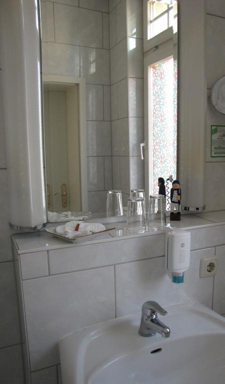 Hotel Willert Wißmar Szoba fotó